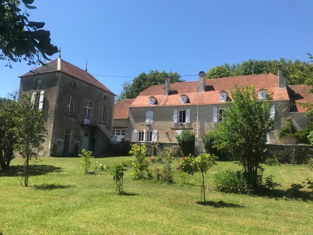 ChassignyChez Zoiseau Et Zoiseautte住宿加早餐旅馆 外观 照片